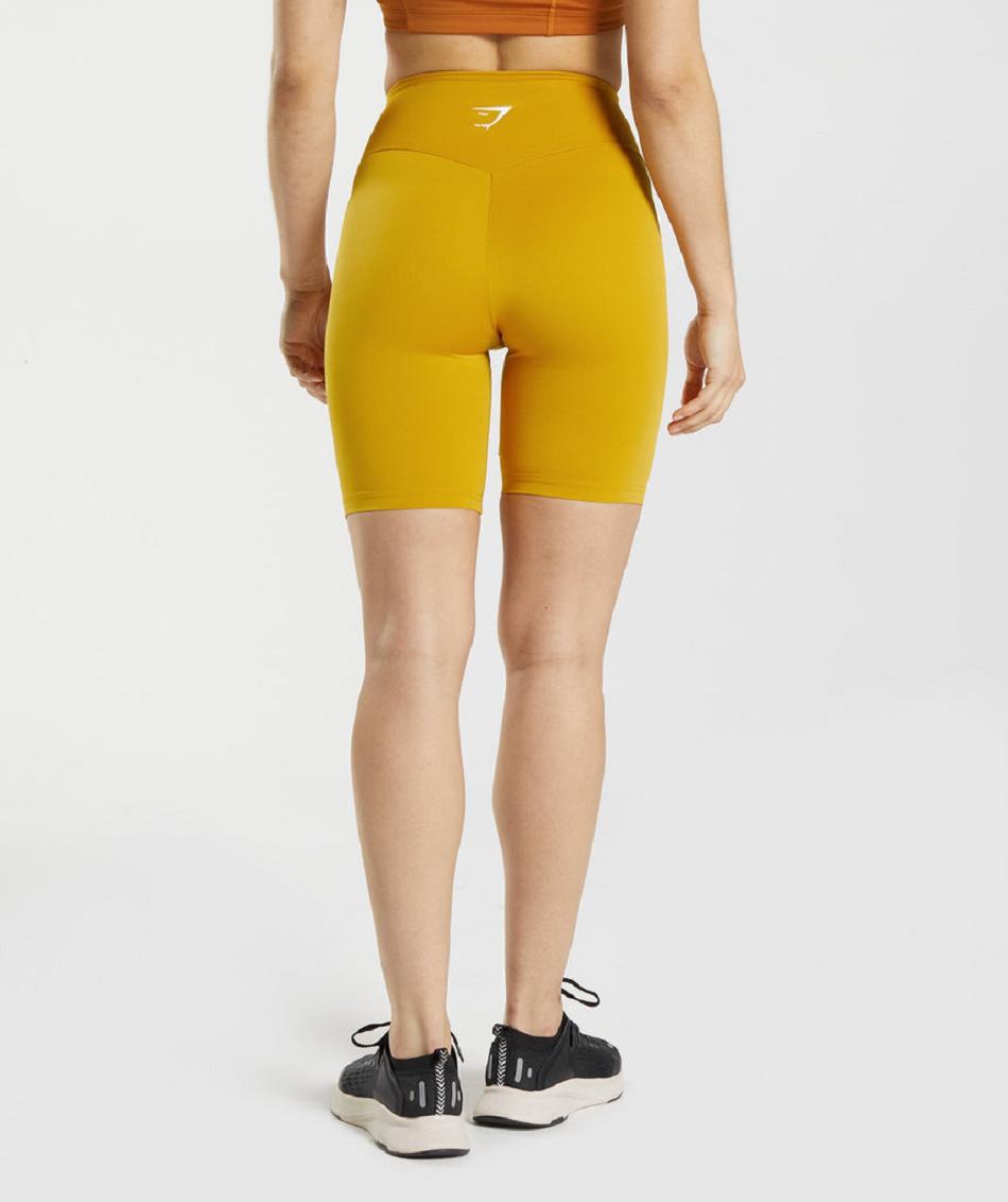 Pantalones Cortos Gymshark Entrenamiento Cycling Mujer Amarillo | CO 2663UZG